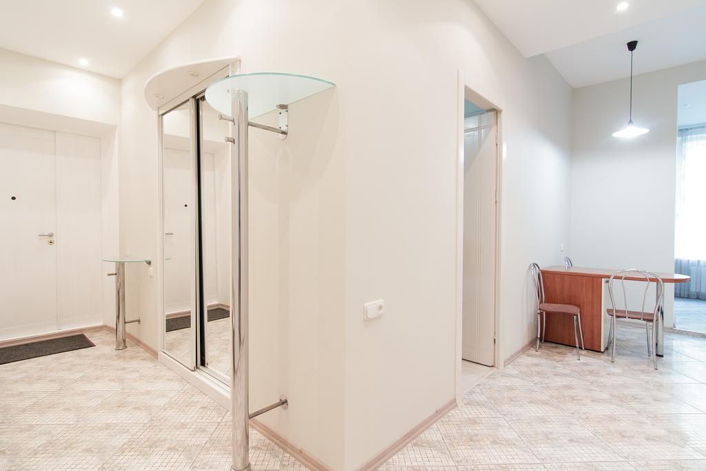 Best Apartments On St. Rishelievskaya 7 Odessa Luaran gambar
